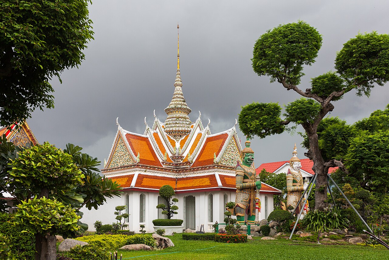 Wat Arun temple, Bangkok, Thailand